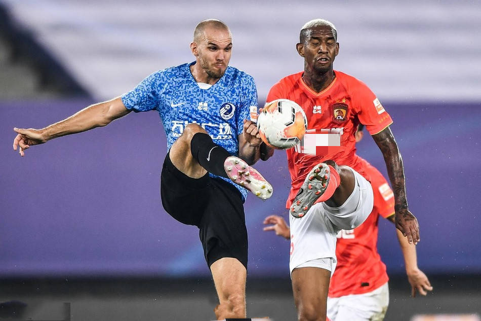 马赛客场惊险取胜,紧追榜首保持悬念  马赛客场惊险取胜,紧追榜首保持悬念