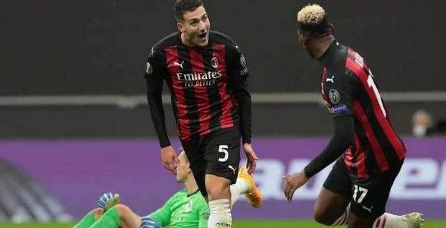 AC米兰,青春风暴席卷意甲,莱奥续约进展顺利    AC米兰,青春风暴席卷意甲,莱奥续约进展顺利